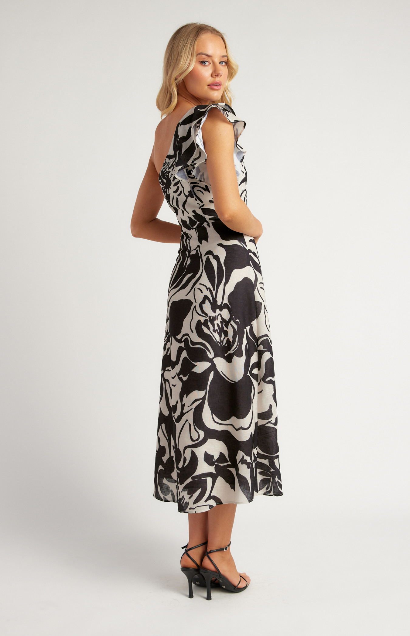 knee length dresses for ladies Rove Linen Dress main image 1