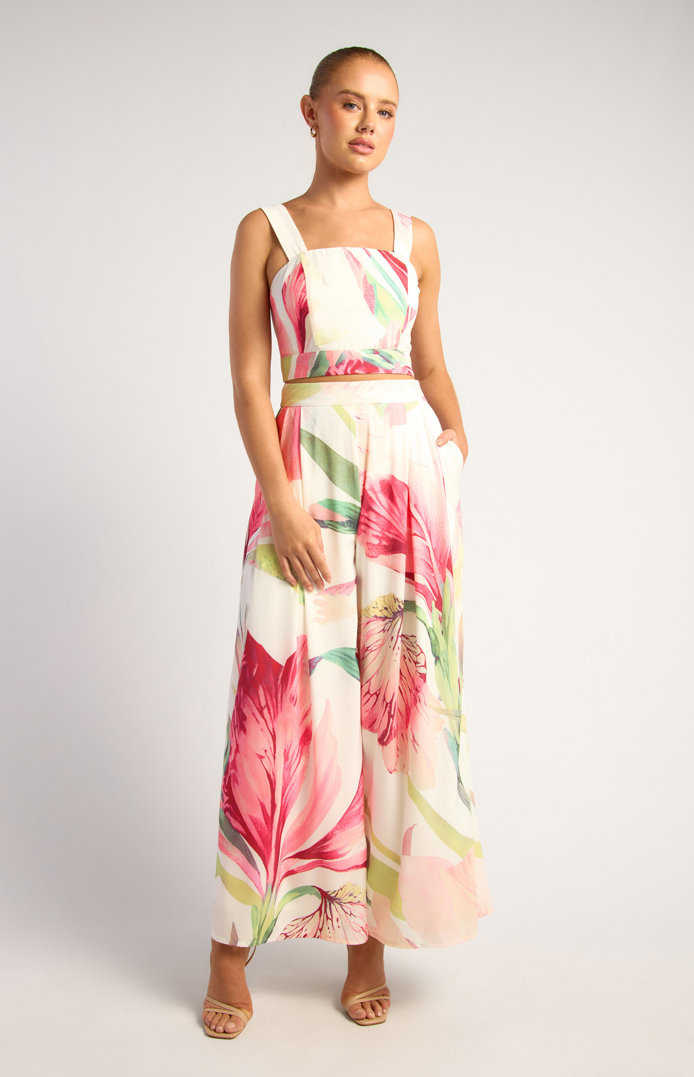 Floral Print Top and Pleated Pants Set (SSE499-4B)