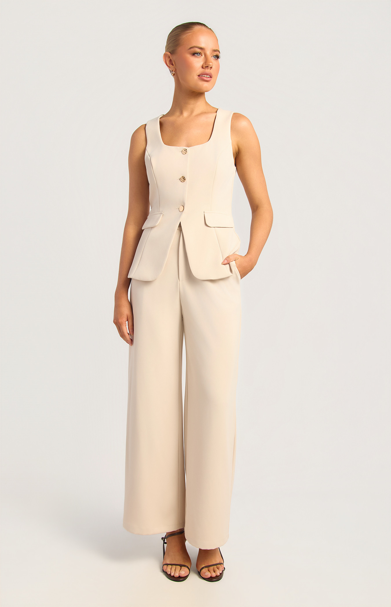 Gold Textured Button Detail Vest and Pants Set (SSE500A)
