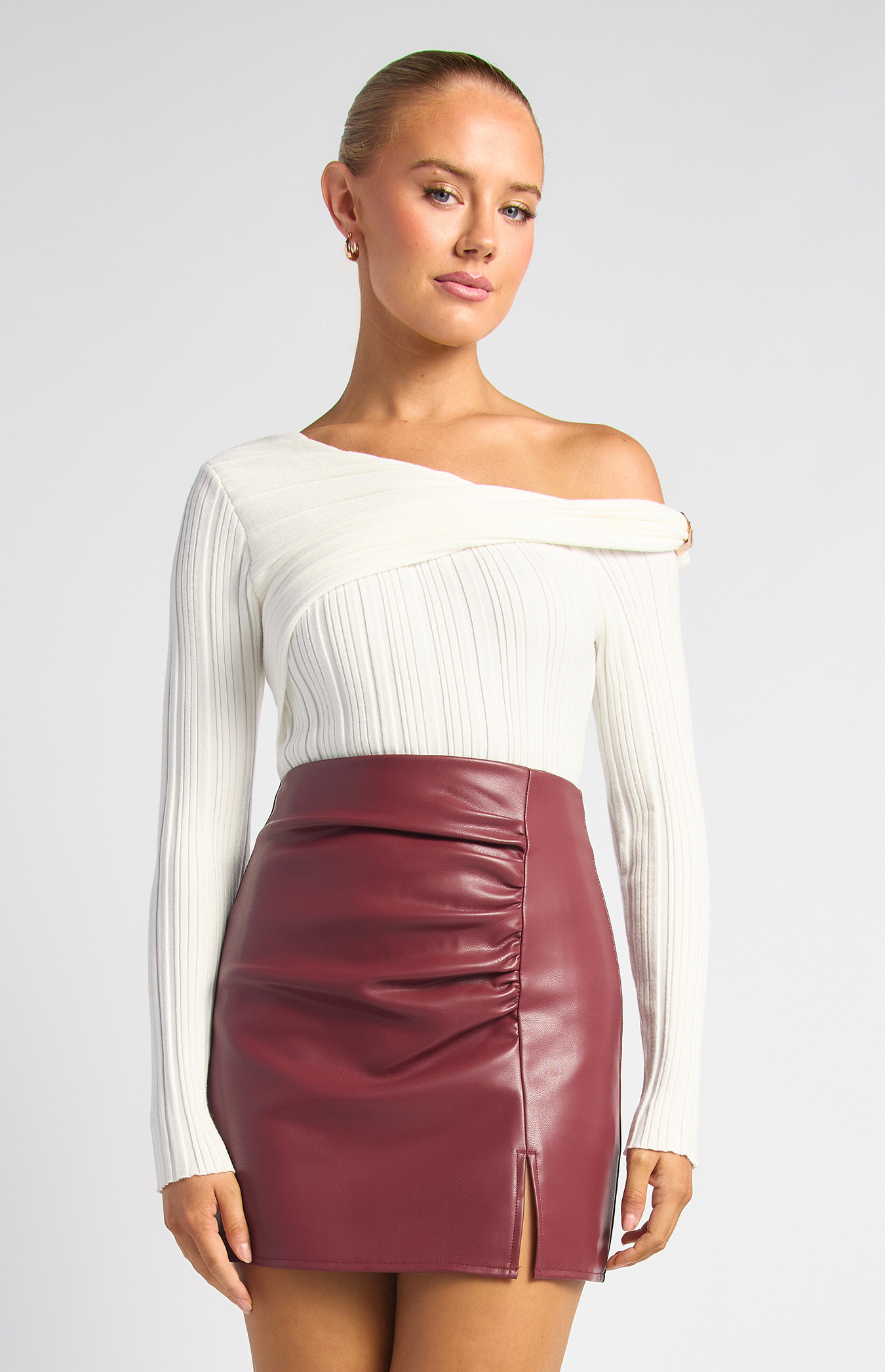 Side Gold Ring Asymmetric Neckline Knit Top (WKN865)