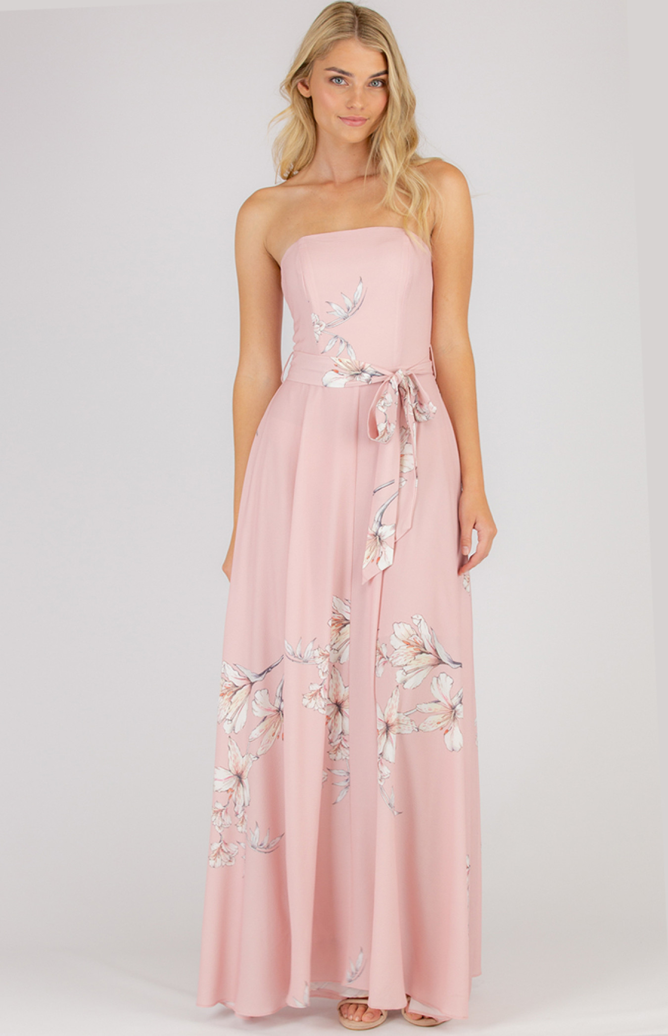scoop neck dress Gefu Ice Cream color:low-rise-roomy-jeans-aged-mid-blue swatch:https://www.motelrocks.com/cdn/shop/files/ANCO-V-NECK-TOP-PEPPERCORN-LOW-RISE-ROOMY-JEANS-AGED-MID-BLUE-5657.jpg?v=1783584710&width=48 Color:champagne White Cotton Sundress, Cute