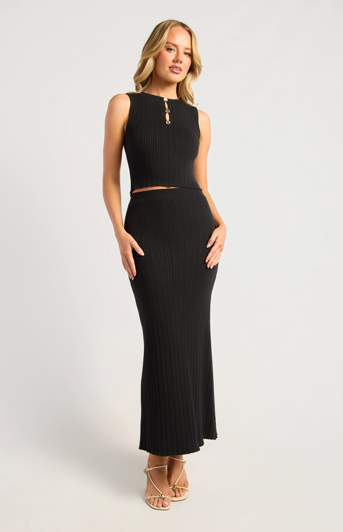 Keyhole Detail Knit Top And Skirt Set (SKN992)