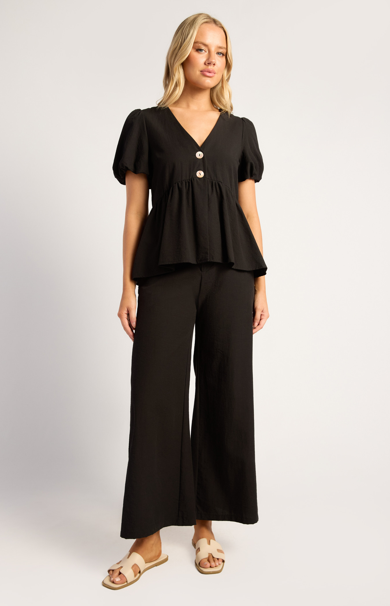 Bubble Sleeve Top And Pants Set With Oversized Button Details (SSE528B)