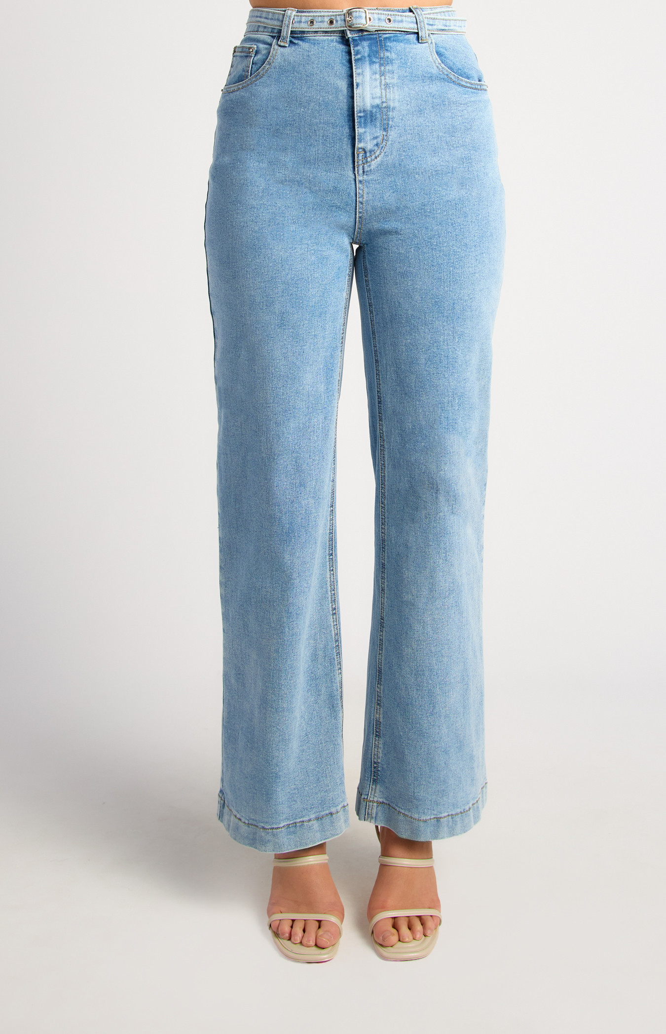 Boot Cut Stretch Denim Jeans with Thin Belt (WDM647)
