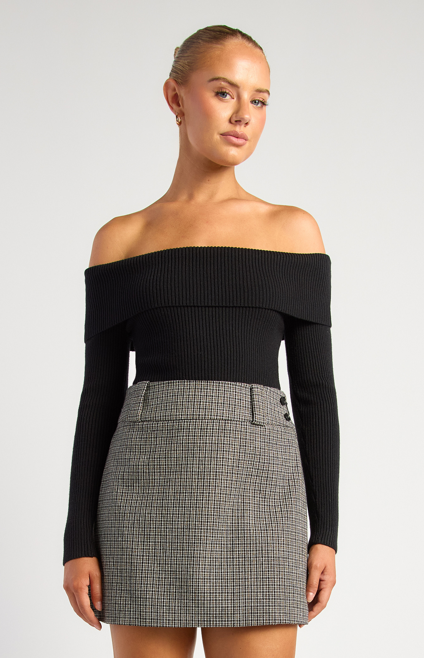 Off the Shoulder Knit Bodysuit (WKN656)