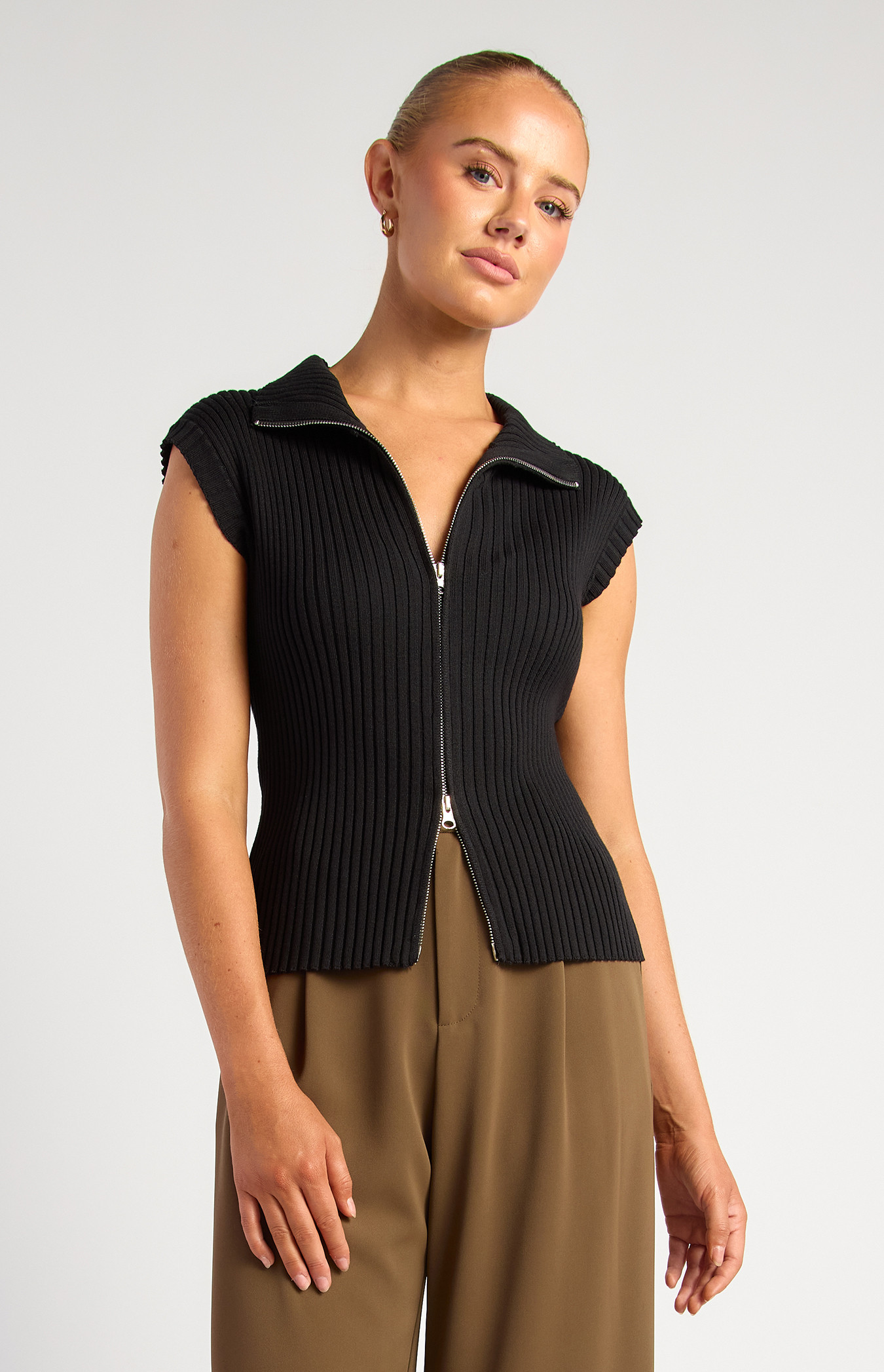 Two Way Zip Cap Sleeves Knit Top (WKN860)