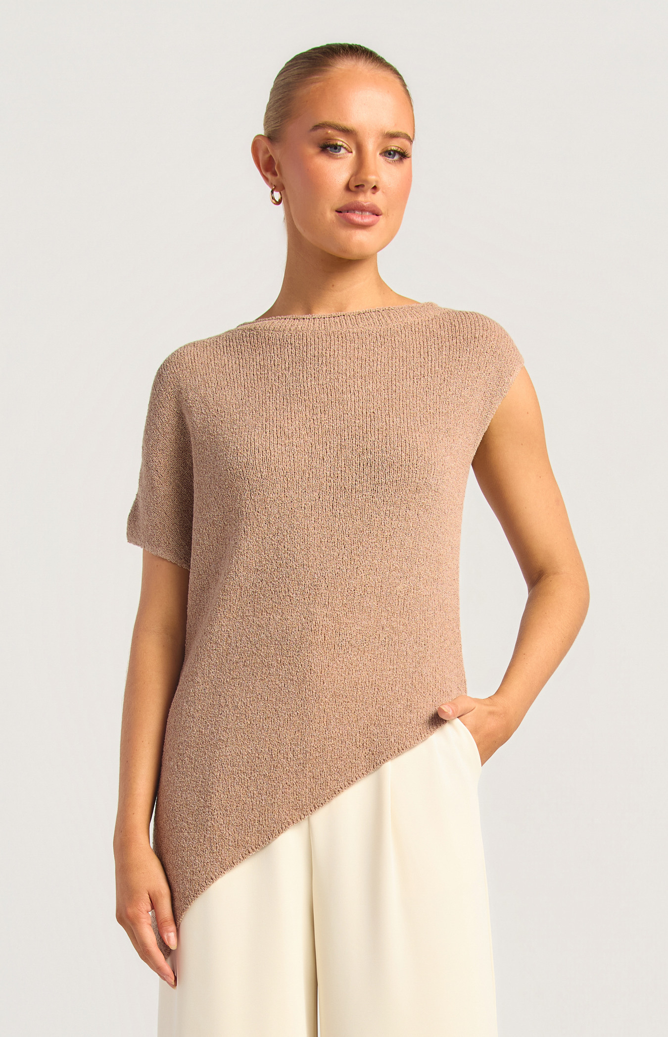 Asymmetric Shoulder With Diagonal Hem Short Sleeve Top (WKN902)