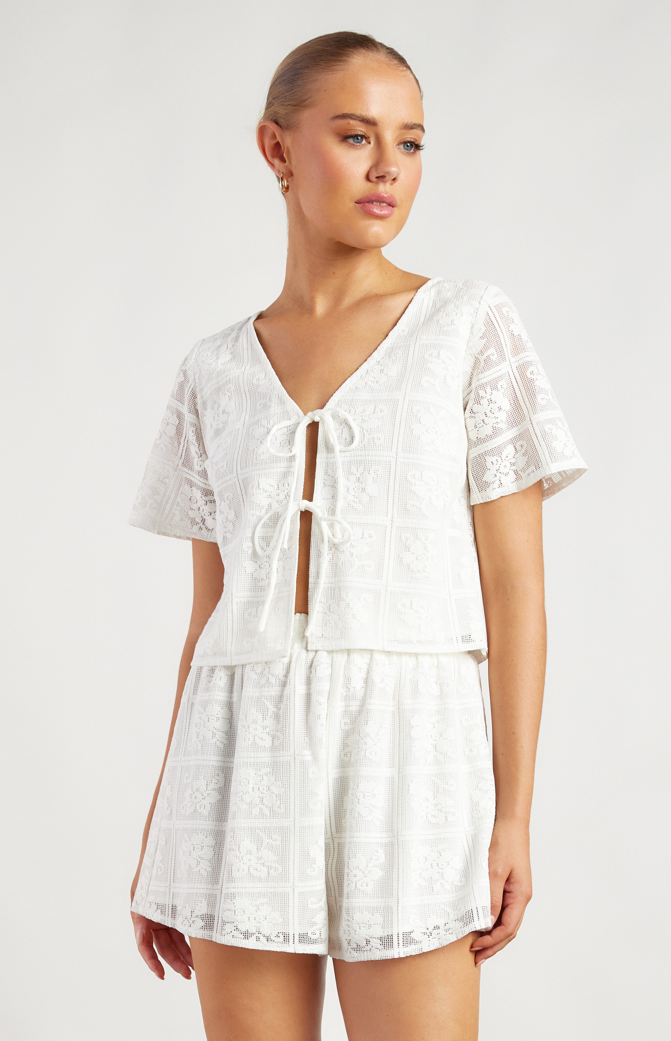 Tie Front Top and Ruffled Hem Shorts Set 🇺🇸